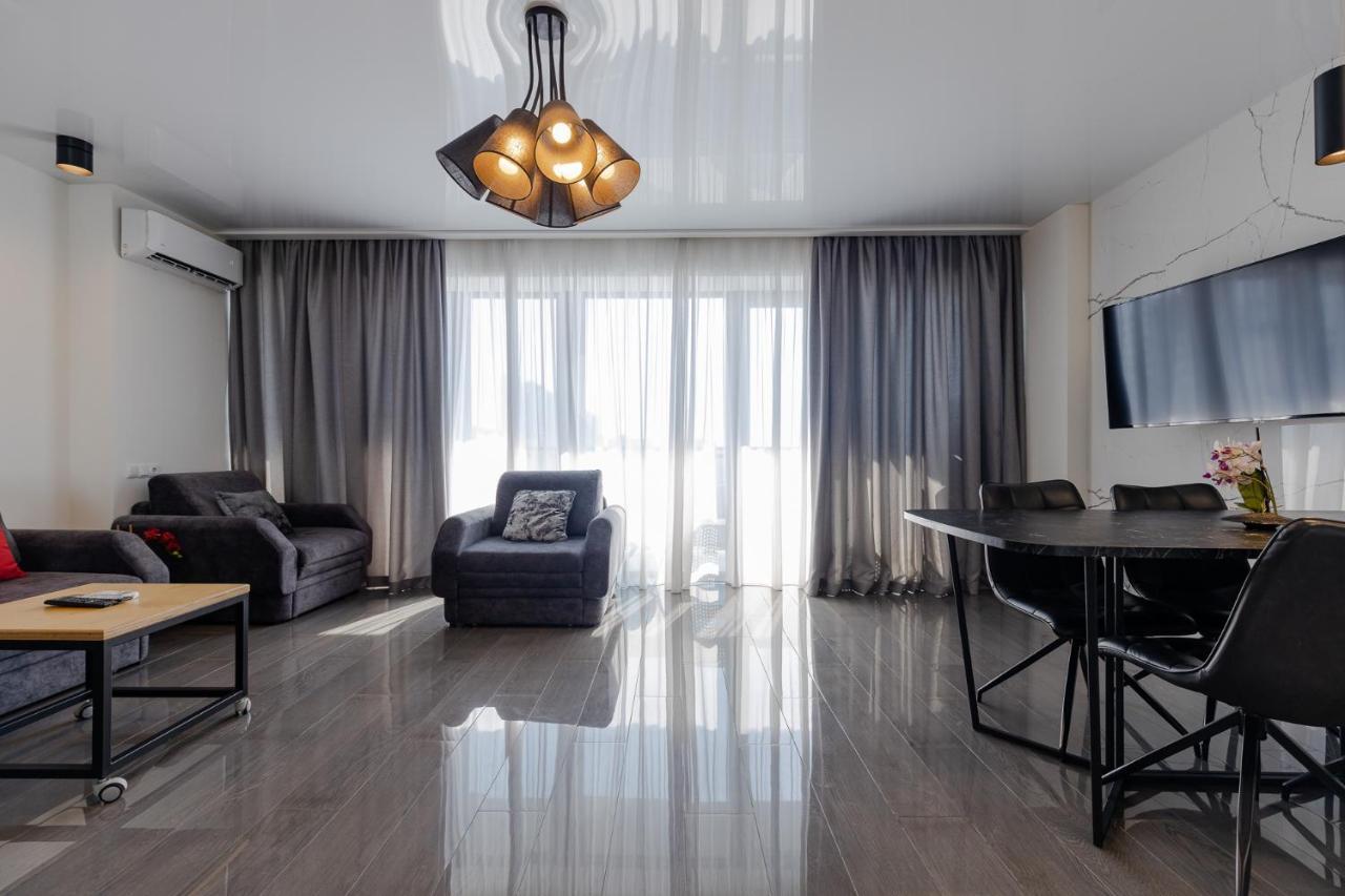 The Spot - Orbi Tower Apartment
