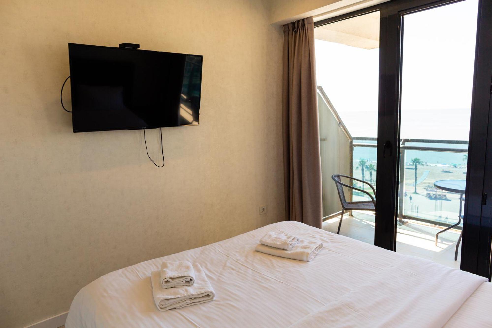The Spot - Orbi Tower 公寓